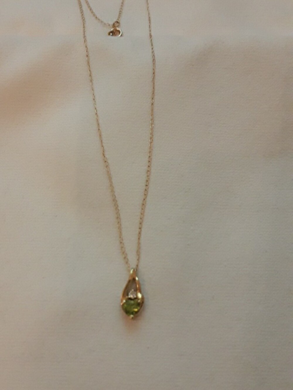 August Birthstone 10K solid gold necklace